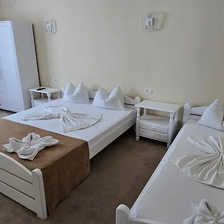 Πανσιόν Casa Orizont *