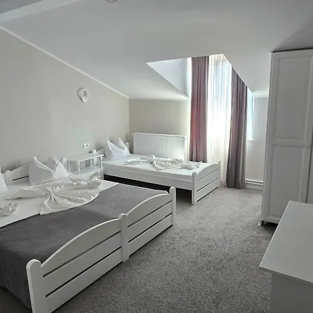 Πανσιόν Casa Orizont *