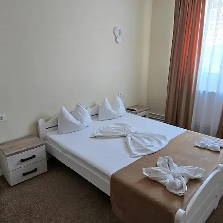 Πανσιόν Casa Orizont *