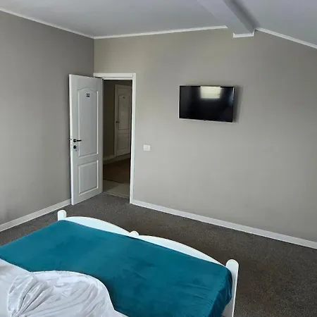 Casa Orizont 3* Костинешти